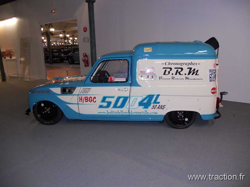 2011_12_Mulhouse (7).jpg - 01/12/2011 - 68051 MULHOUSE CEDEX Citée de l'Automobile - Musée National - Collection Schlumpf - RENAULT 4 - 50 ans déjà !
